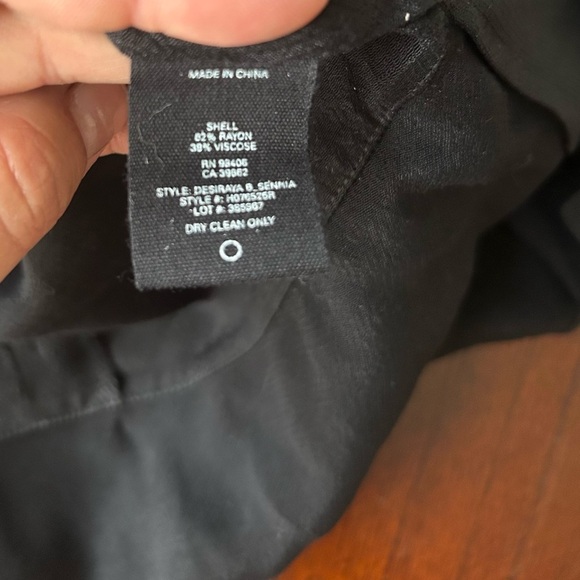 THEORY Elegant Black Women's Top size S - Picture 7 of 8